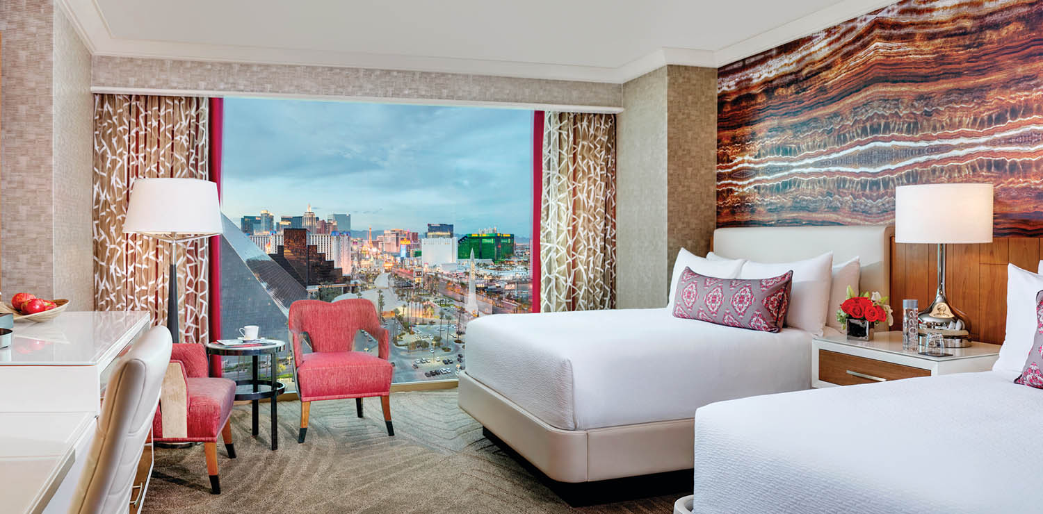 Mandalay_Bay_Hotel_Resort_Two_Queen_Strip_View