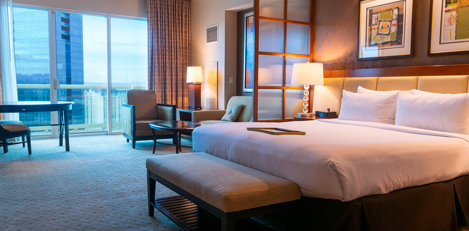 Signature_Hotel_Deluxe_Balcony_Suite