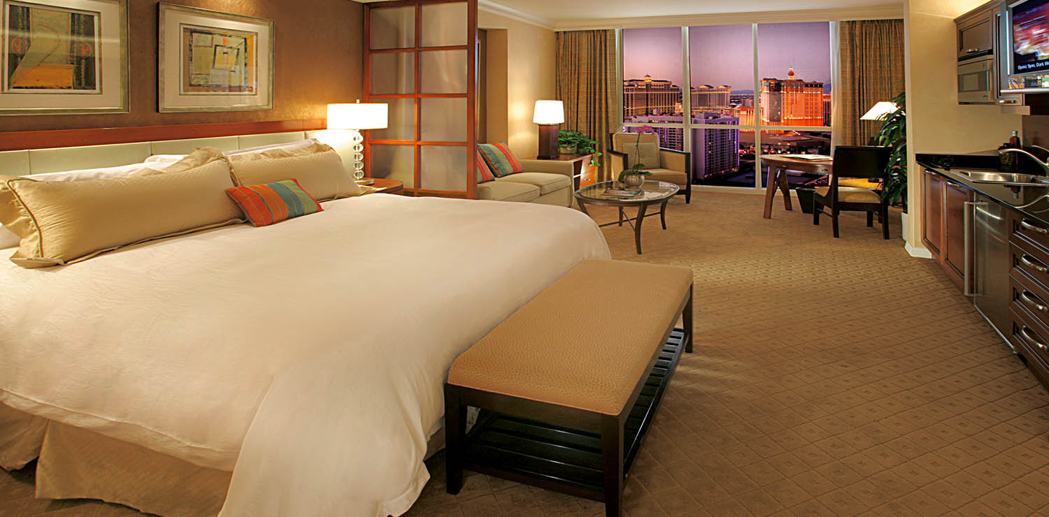 Signature_Hotel_Signature_Deluxe_Suite